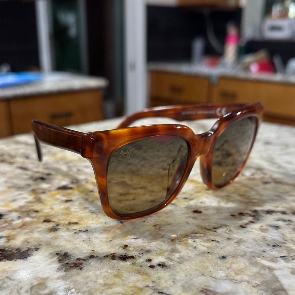 Maui Jim Tortoise Shell Sunglasses